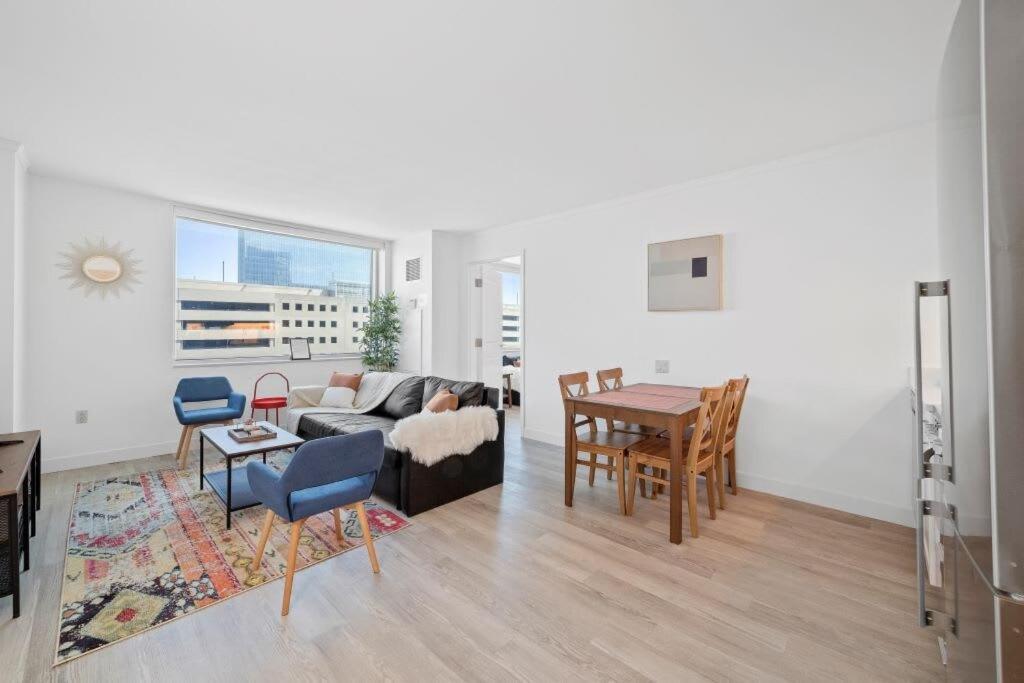 Huge Beachfront Condo Cozysuites At Showboat Atlantic City Eksteriør billede