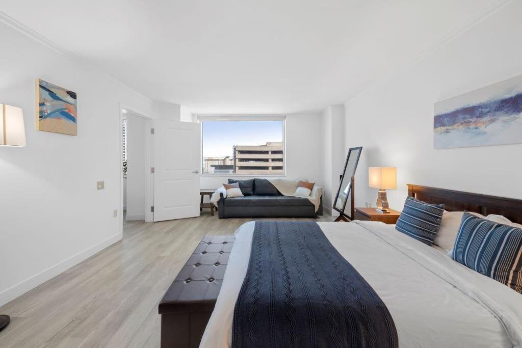 Huge Beachfront Condo Cozysuites At Showboat Atlantic City Eksteriør billede