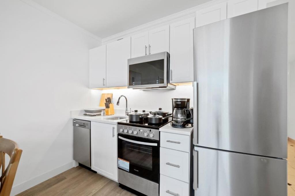Huge Beachfront Condo Cozysuites At Showboat Atlantic City Eksteriør billede