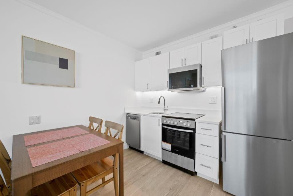 Huge Beachfront Condo Cozysuites At Showboat Atlantic City Eksteriør billede