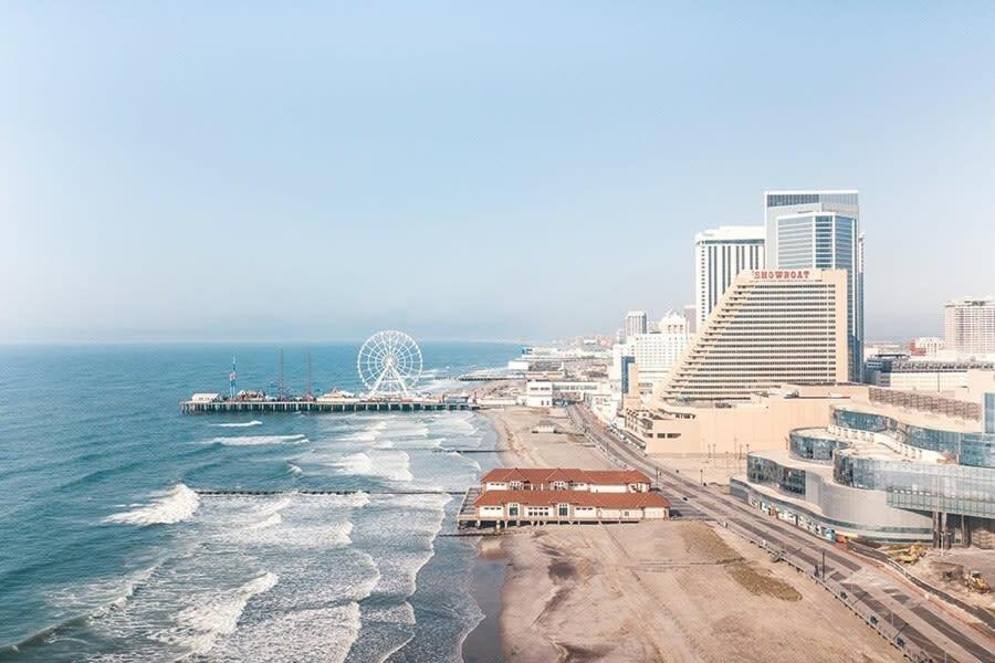 Huge Beachfront Condo Cozysuites At Showboat Atlantic City Eksteriør billede